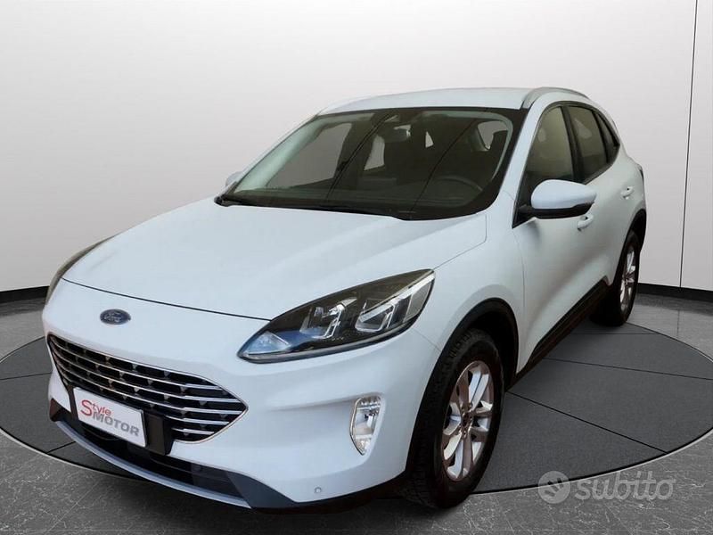 Usata Ford Kuga Titanium 120 CV (88 kW) 2022 Bianco SUV