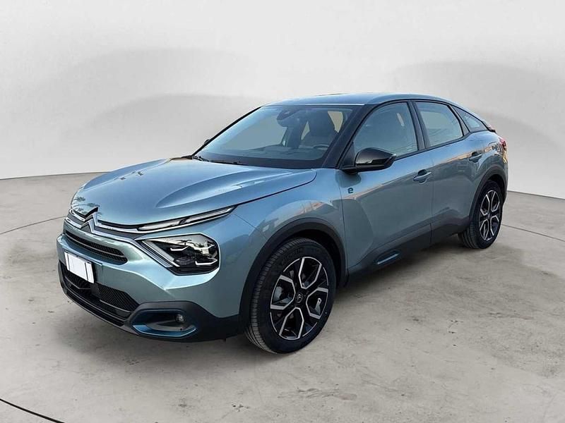 Blu Usata 2021 Citroën e-C4 Feel Tre volumi | 20.800 € (Molto cara) - Immagine 1/4