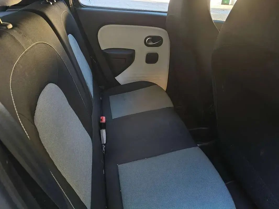 Usata Renault Twingo SE 71 CV (52 kW) 2014 Utilitaria