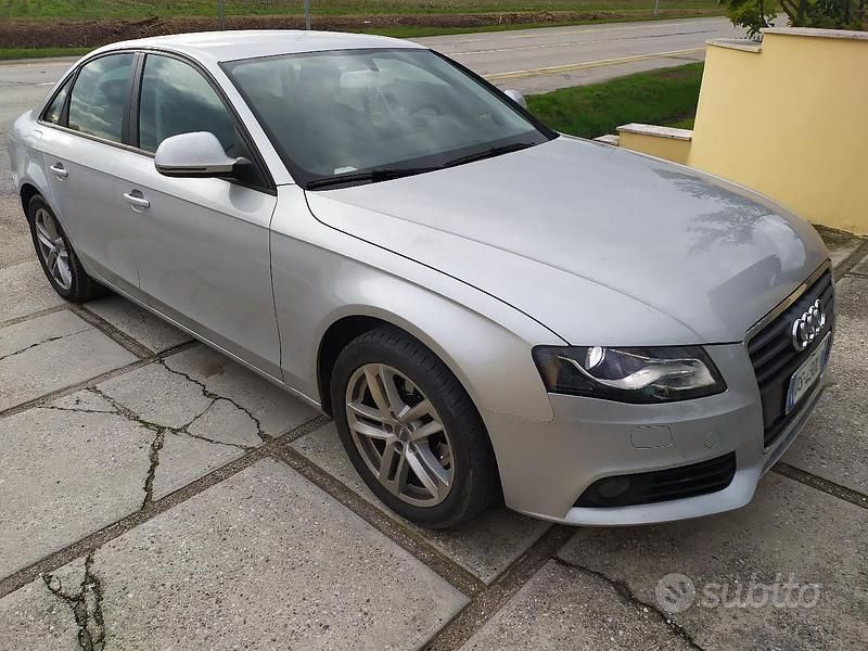 Usata Audi A4 143 CV (105 kW) 2009 Grigio Berlina