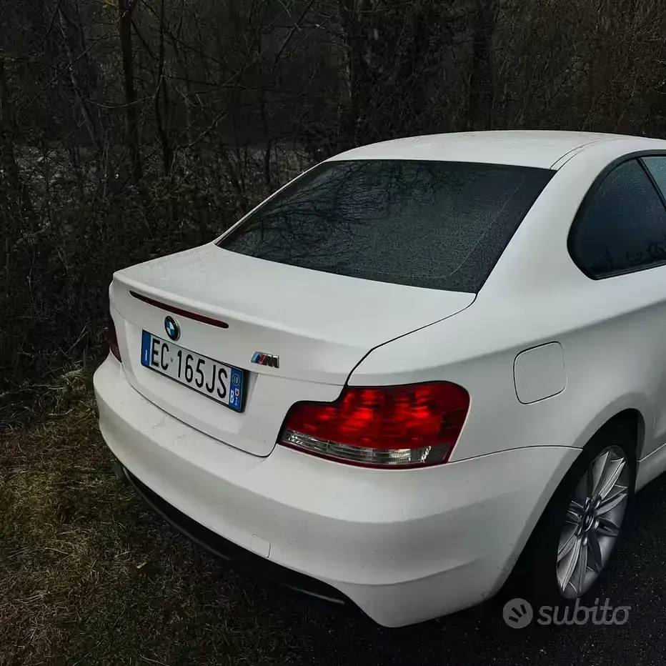 Usata BMW 120 Coupé 177 CV (130 kW) 2010 Bianco Coupé