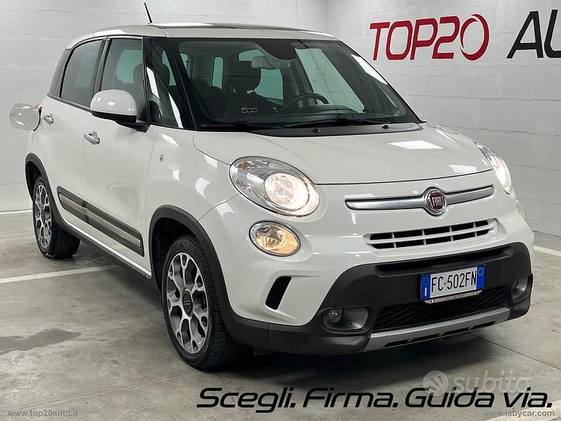 Usata Fiat 500L Trekking 105 CV (77 kW) 2015 Bianco Monovolume