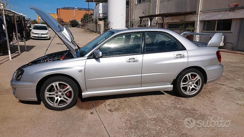Usata Subaru Impreza 224 CV (164 kW) 2004 Grigio Berlina