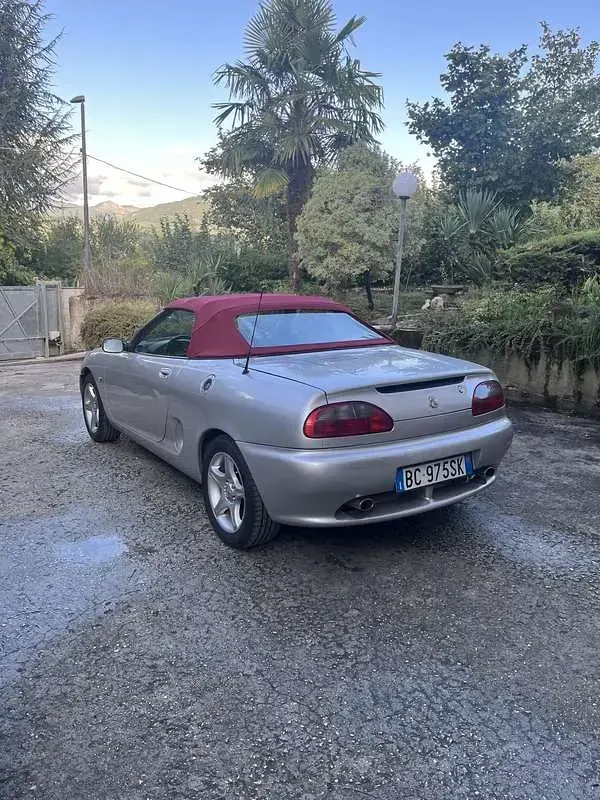 Usata MG F 145 CV (106 kW) 1999 Cabrio