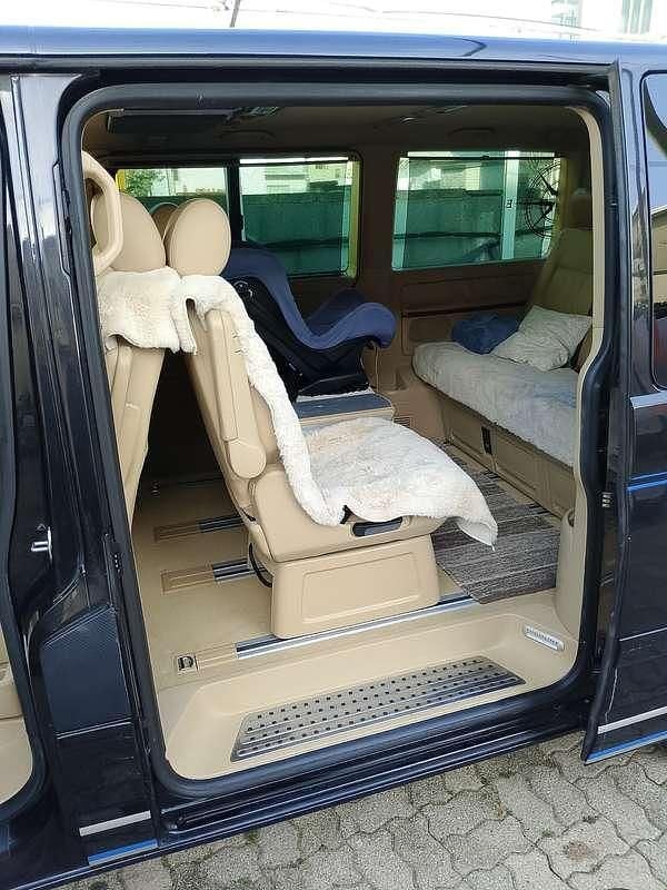 Usata VW Multivan Comfortline 174 CV (127 kW) 2006 Nero Furgone