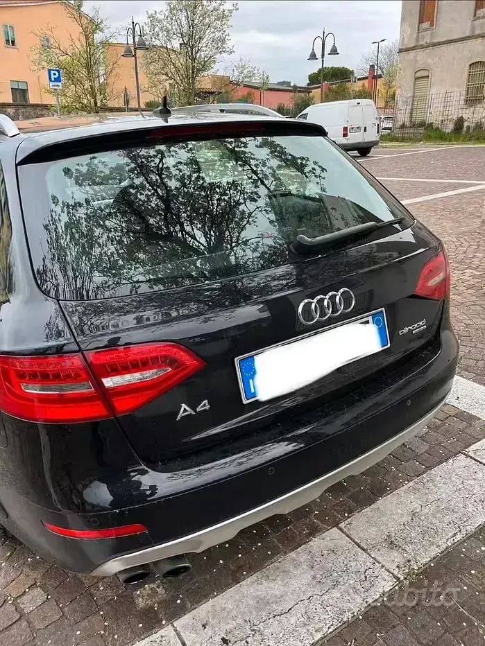 Usata Audi A4 Allroad Advanced 177 CV (130 kW) 2013 Nero Station wagon