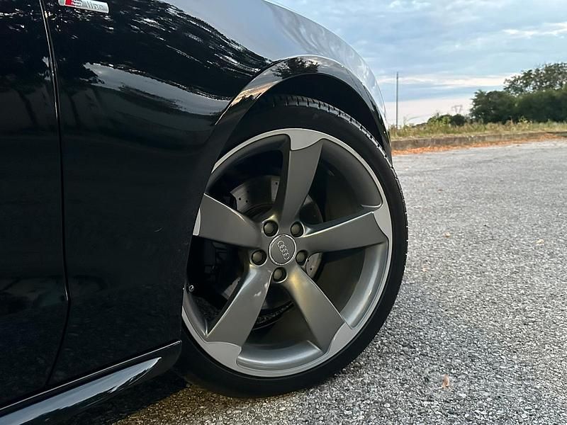 Usata Audi A5 S-Line 190 CV (139 kW) 2016 Nero Coupé