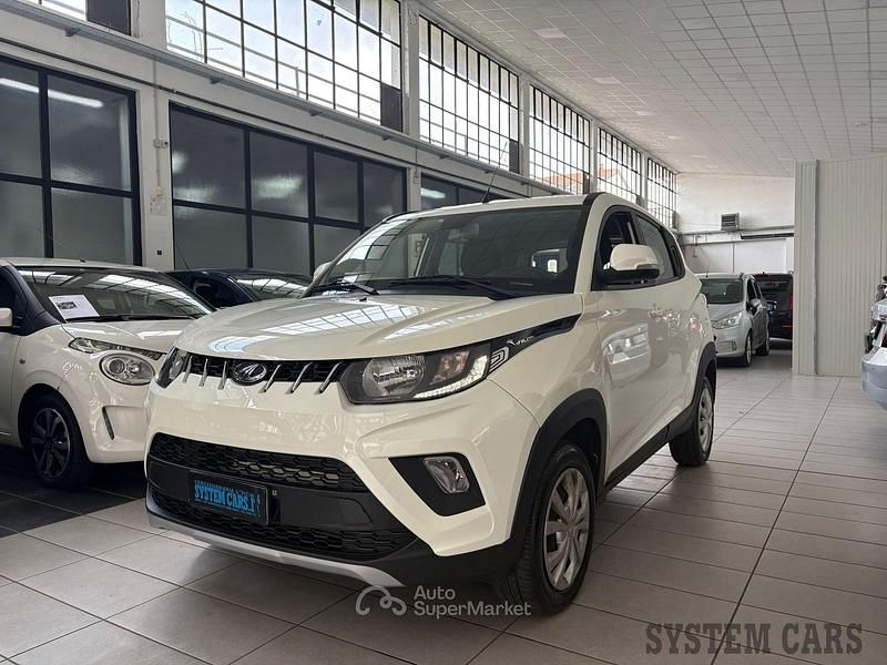 Bianco Nuova 2025 Mahindra KUV100 SUV | 13.900 € (Buon prezzo) - Immagine 1/4