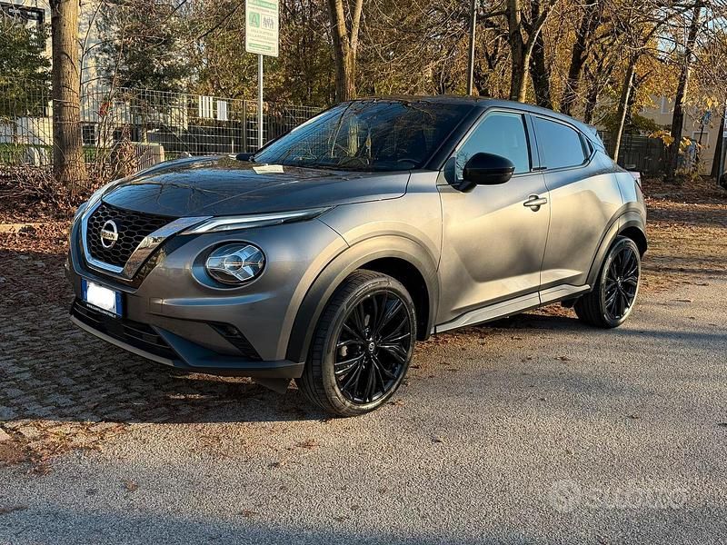 Usata Nissan Juke Enigma 114 CV (83 kW) 2021 Grigio SUV