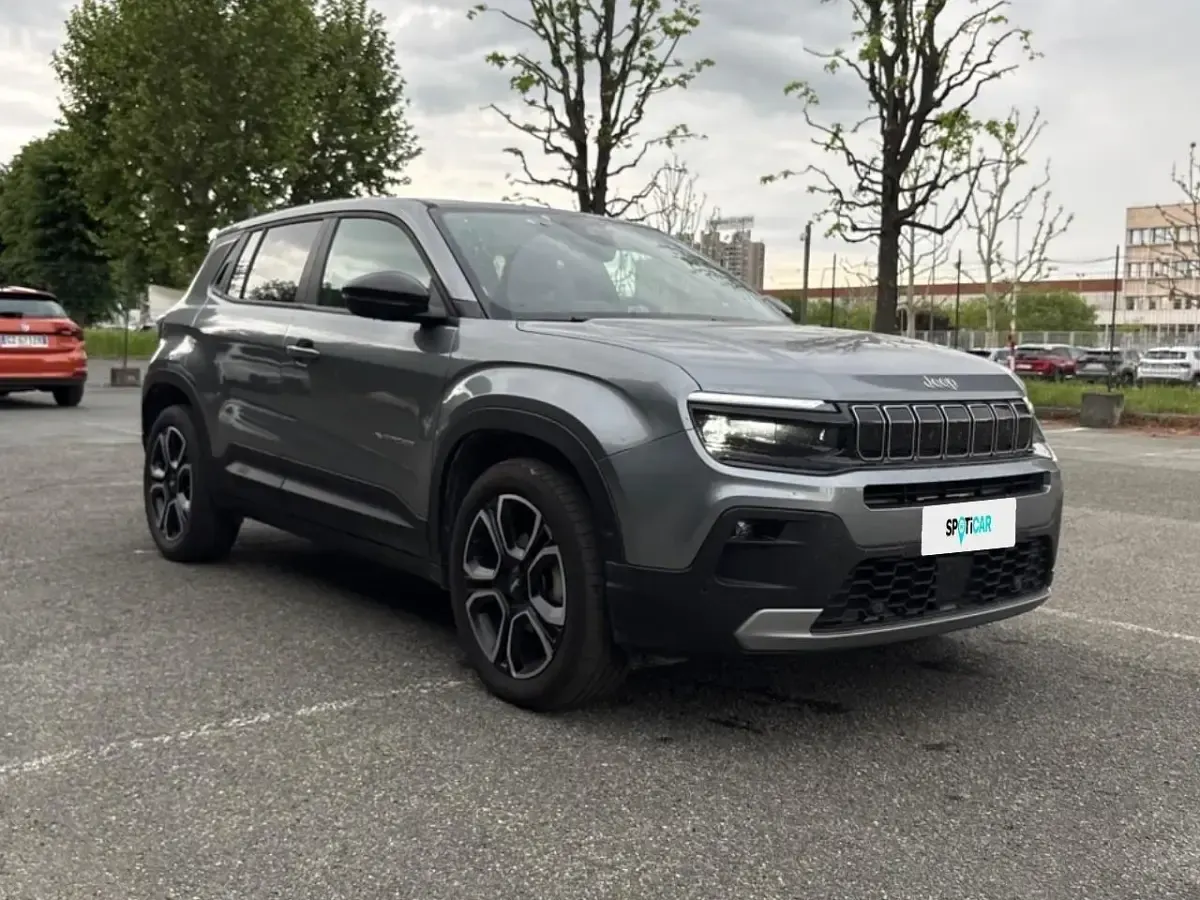 Usata Jeep Avenger Summit 101 CV (74 kW) 2025 Grigio SUV