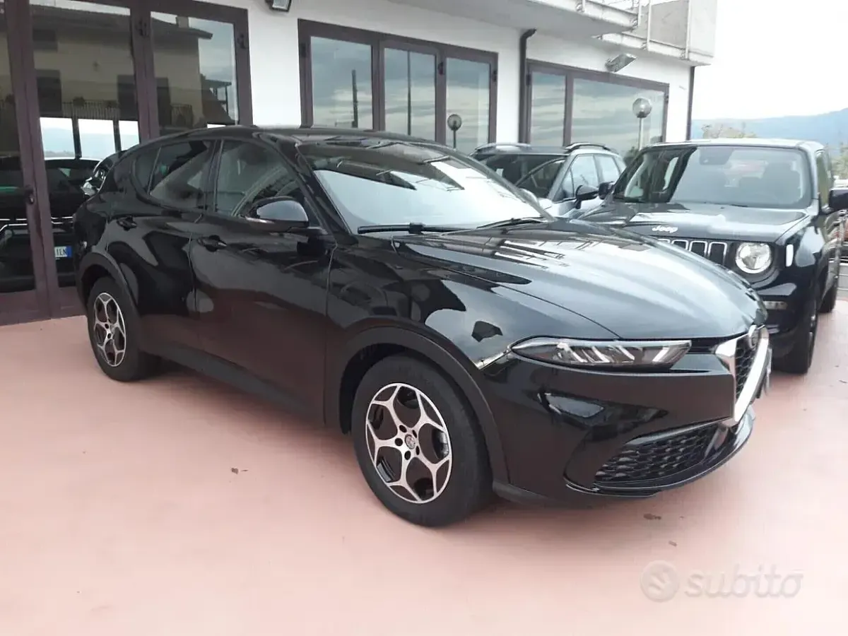 Usata Alfa Romeo Tonale Ti 131 CV (96 kW) 2023 Nero SUV