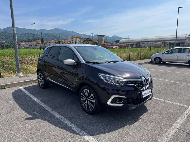 Usata Renault Captur Initiale Paris 110 CV (80 kW) 2017 Lilla SUV