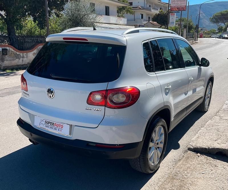 Usata VW Tiguan Sportline 170 CV (125 kW) 2010 Bianco SUV