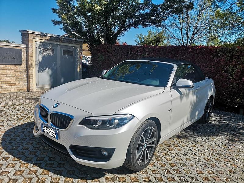 Bianco Usata 2018 BMW 220 Sport Line Cabrio | 25.500 € (Buon prezzo) - Immagine 1/4
