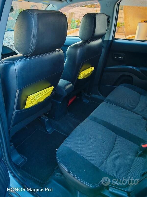 Usata Citroën C-Crosser 156 CV (114 kW) 2007 Grigio SUV