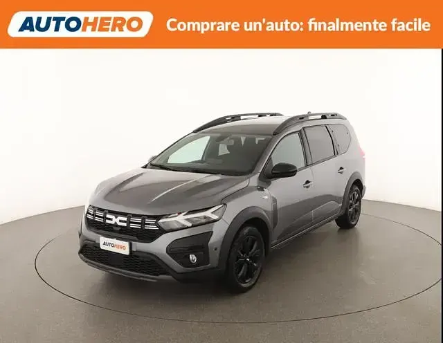 Usata Dacia Jogger Extreme 141 CV (103 kW) 2023 Grigio Monovolume