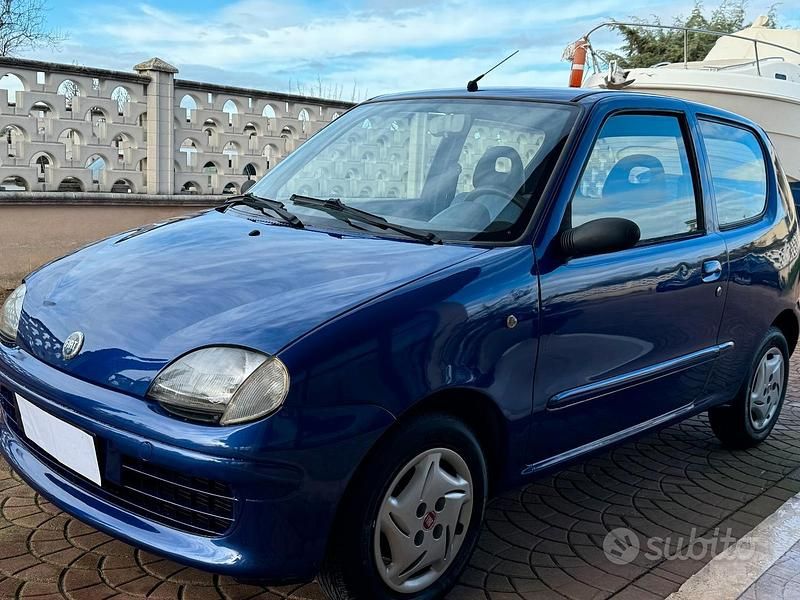 Usata Fiat 1100B S 2001 Blu Utilitaria