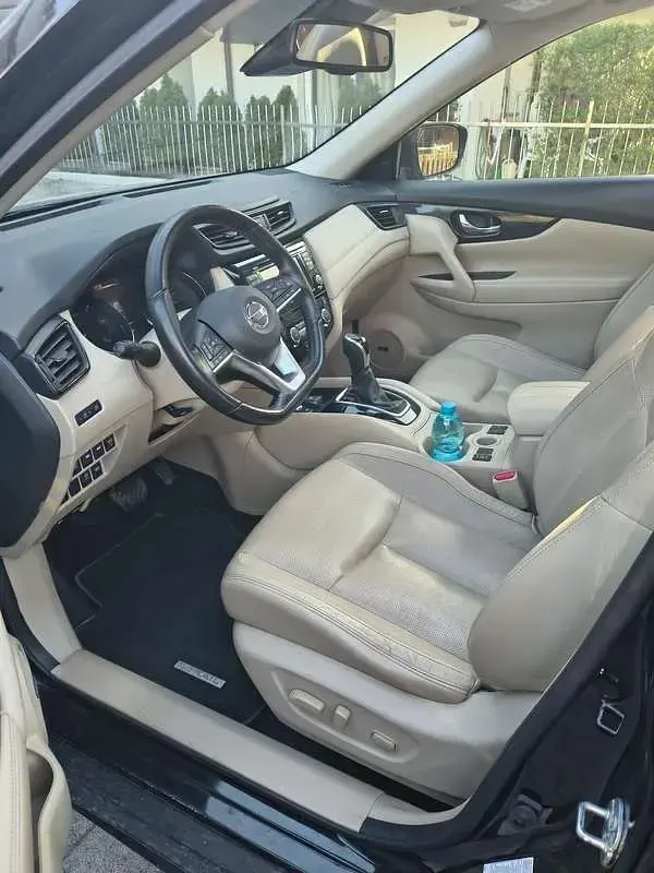 Usata Nissan X-Trail Tekna 177 CV (130 kW) 2018 Nero SUV