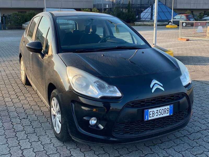 Nero Usata 2010 Citroën C3 Due volumi | 3900 € (Cara) - Immagine 1/4