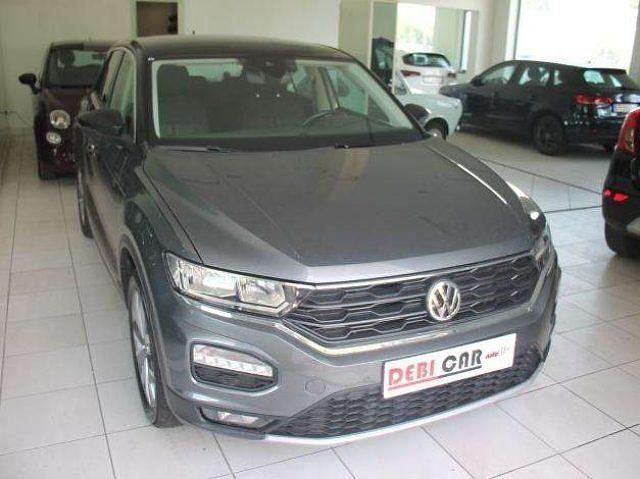 Usata VW T-Roc S 150 CV (110 kW) 2022 Grigio SUV