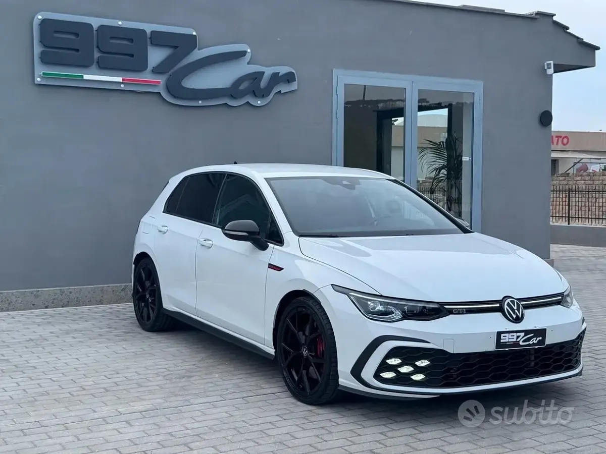 Usata VW Golf VIII GTI 245 CV (180 kW) 2022 Bianco Berlina