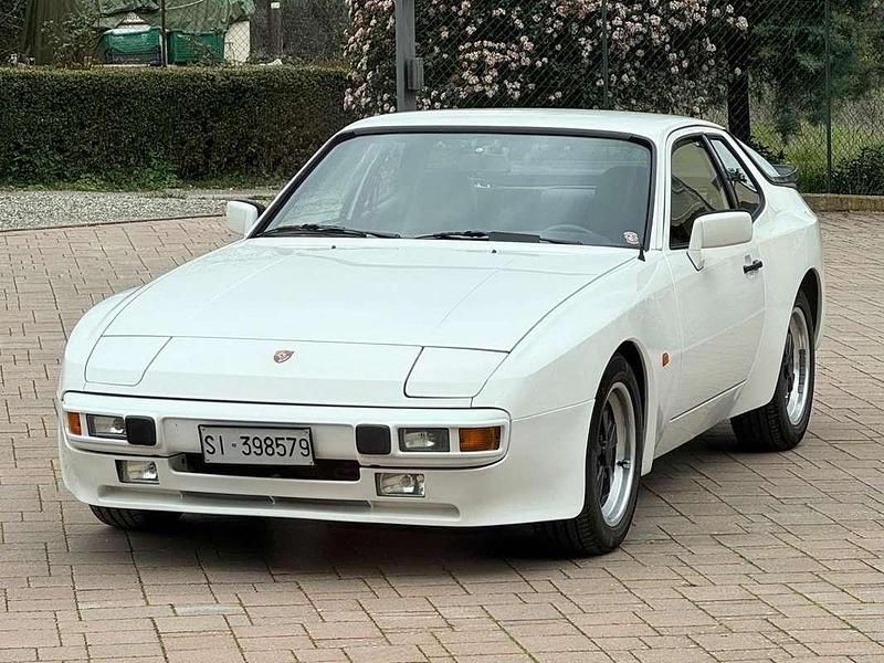 Usata Porsche 944 163 CV (119 kW) 1986 Bianco Coupé