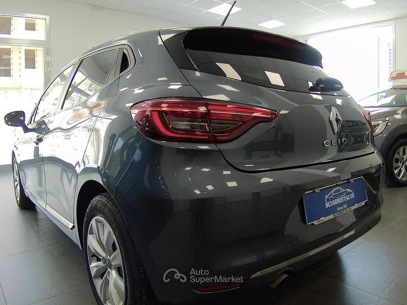 Usata Renault Clio V Intens 86 CV (63 kW) 2020 Berlina