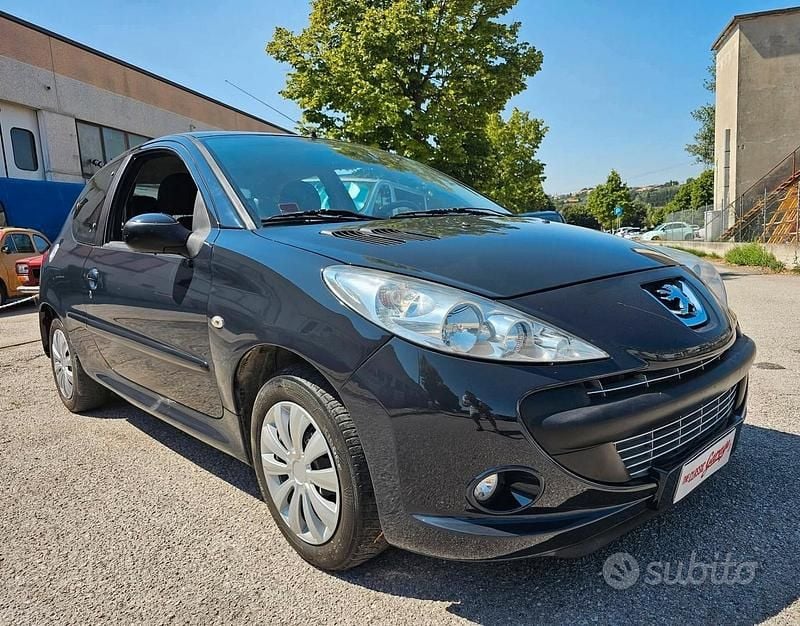 Usata Peugeot 206+ 70 CV (51 kW) 2010 Grigio Utilitaria