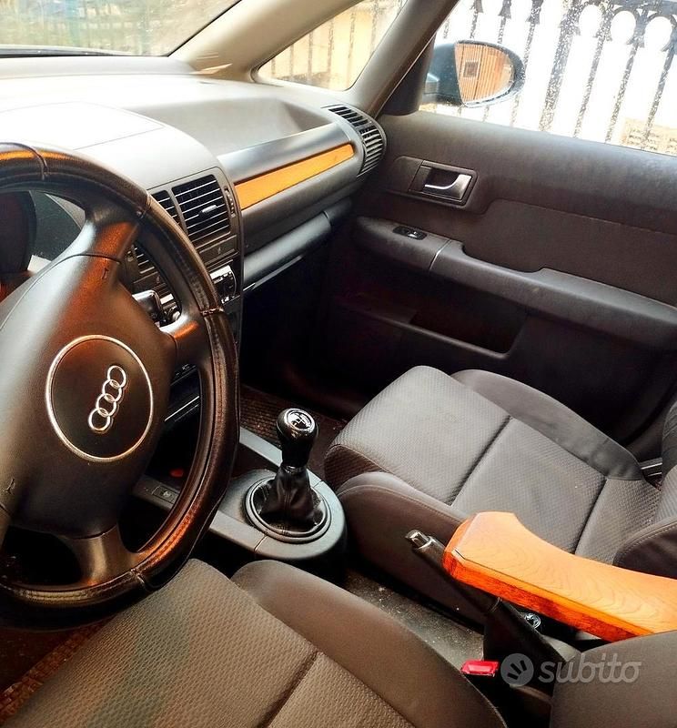 Usata Audi A2 75 CV (55 kW) 2004 Utilitaria
