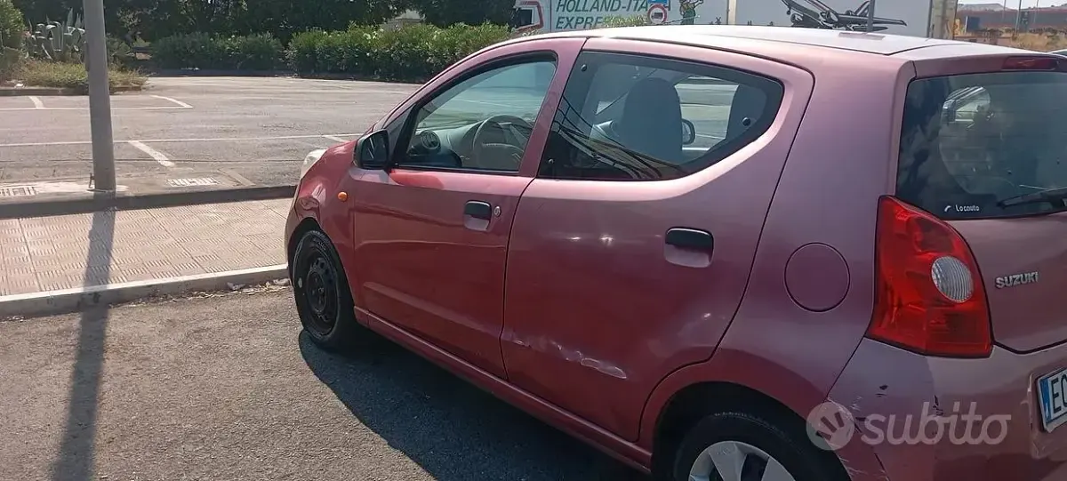 Usata Suzuki Alto 53 CV (38 kW) 2010 Utilitaria