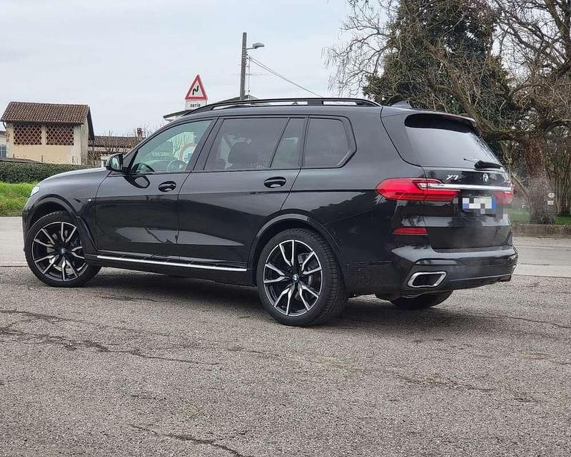 Usata BMW X7 340 CV (250 kW) 2020 Nero SUV