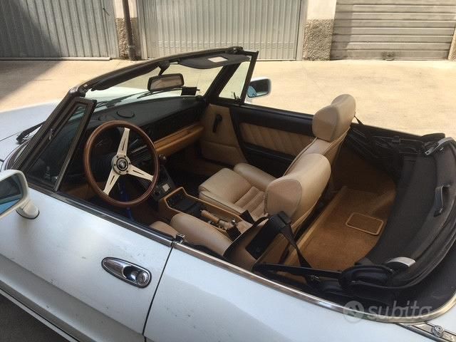 Usata Alfa Romeo Spider 117 CV (86 kW) 1991 Bianco Cabrio