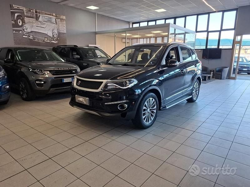 Usata DR DR6 150 CV (110 kW) 2020 Nero SUV