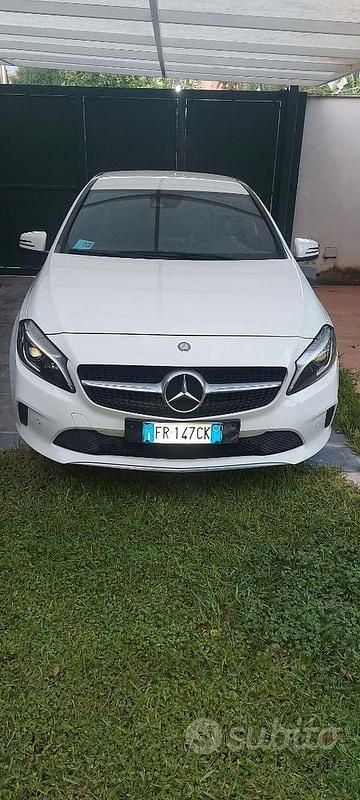 Usata Mercedes A180 Business 148 CV (108 kW) 2017 Bianco Berlina