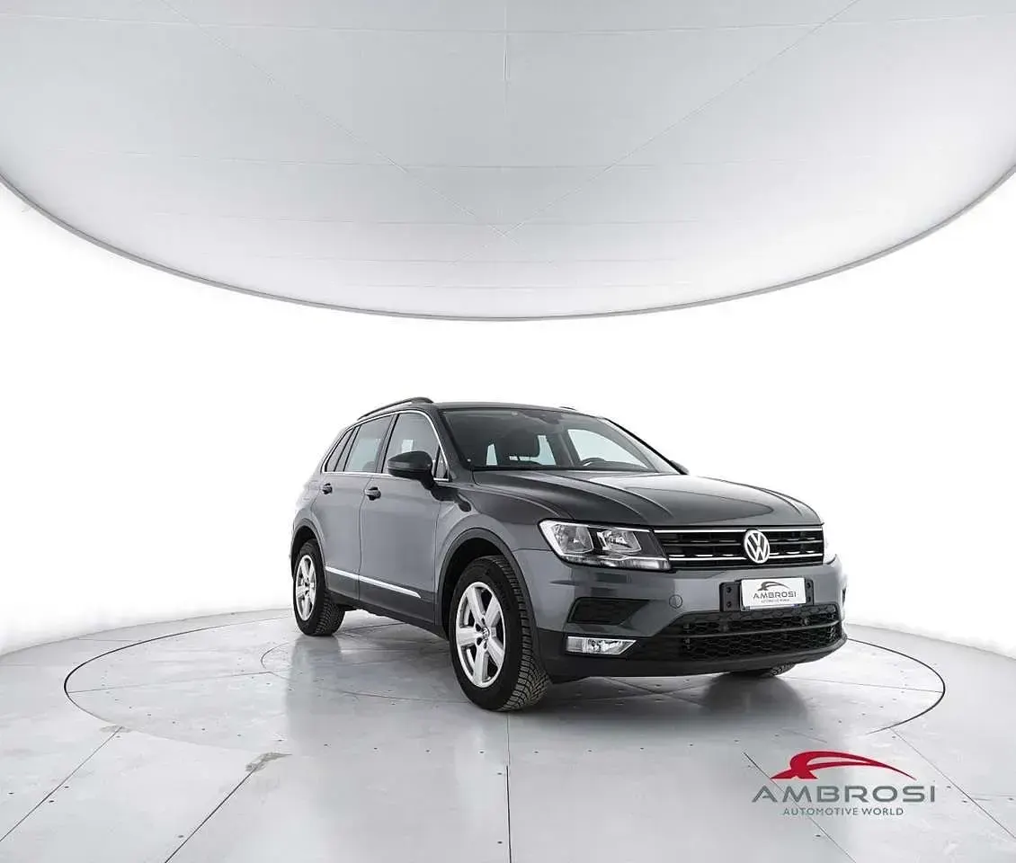 Usata VW Tiguan 150 CV (110 kW) 2016 Grigio SUV