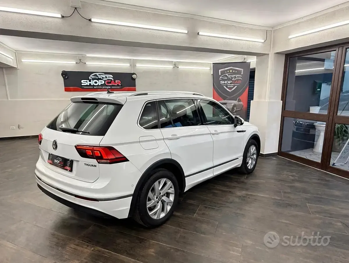 Usata VW Tiguan Elegance 150 CV (110 kW) 2021 Bianco SUV