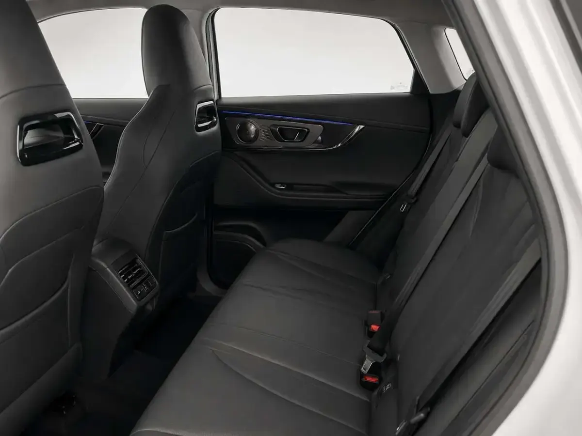 Usata Omoda 5 147 CV (108 kW) 2024 Blu SUV