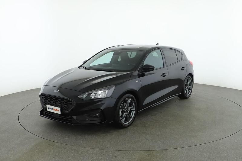 Nero Usata 2020 Ford Focus ST-Line | 16.499 € (Ottimo prezzo) - Immagine 1/4