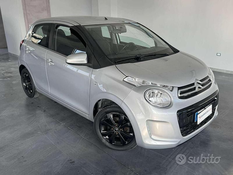 Grigio Usata 2016 Citroën C1 Shine Due volumi | 9500 € (Buon prezzo) - Immagine 1/4