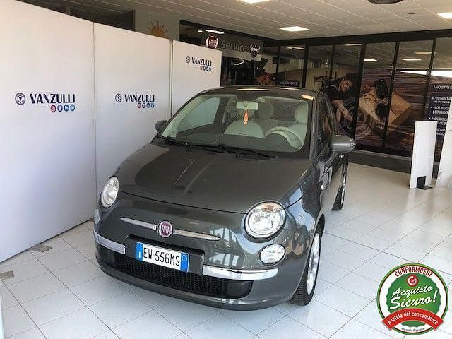 Usata Fiat 500 Lounge 69 CV (50 kW) 2014 Grigio scuro metallizzato Utilitaria