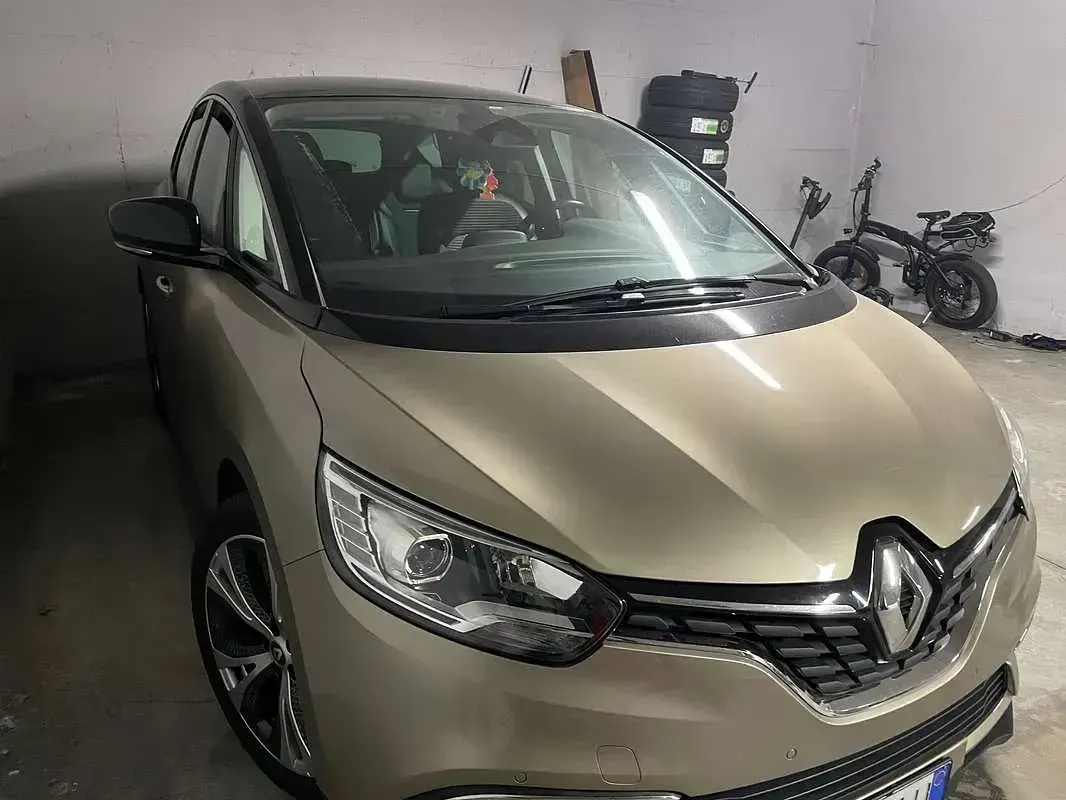 Usata Renault Scenic E-Tech Intens 110 CV (80 kW) 2018 Bronzo Monovolume