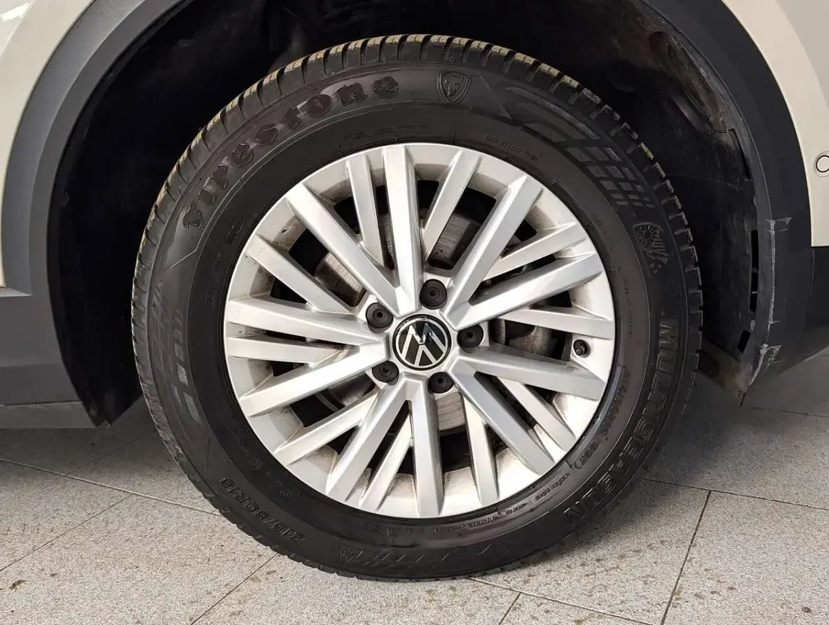 Usata VW T-Roc Life 110 CV (80 kW) 2024 Other SUV