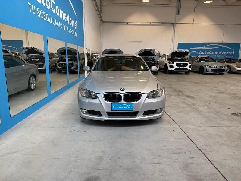 Usata BMW 320 Cabriolet 177 CV (130 kW) 2009 Other Cabrio