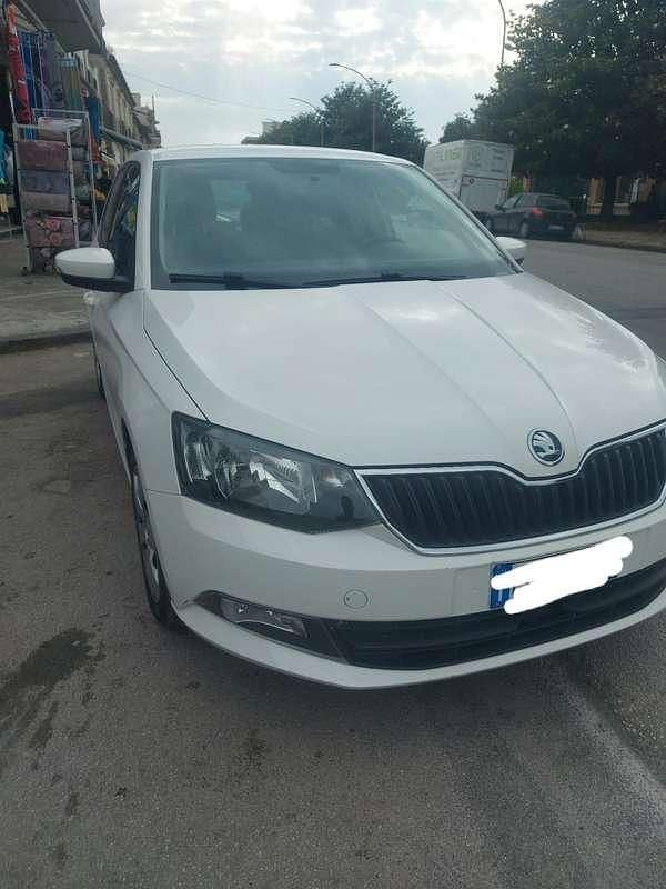 Usata Skoda Fabia Ambition 75 CV (55 kW) 2016 Berlina
