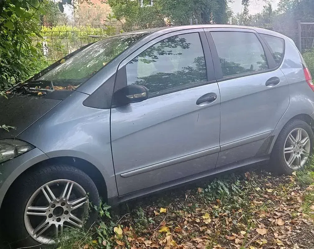 Usata Mercedes A150 Classic 95 CV (69 kW) 2006 Grigio Monovolume