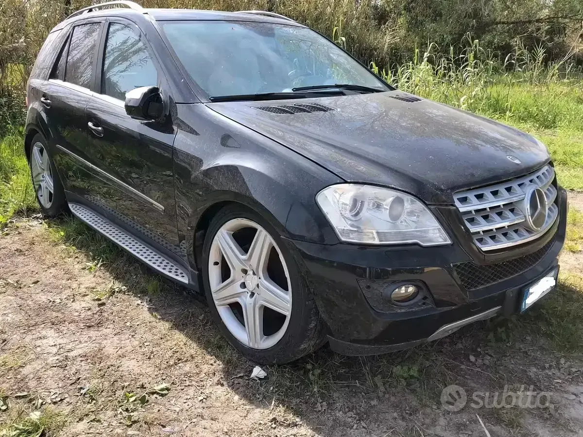 Usata Mercedes ML350 Premium 224 CV (164 kW) 2009 Nero SUV