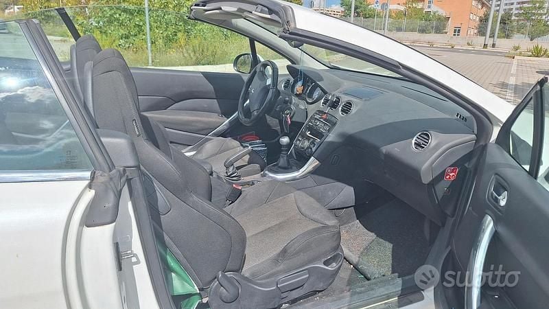 Usata Peugeot 308 CC 120 CV (88 kW) 2010 Bianco Cabrio