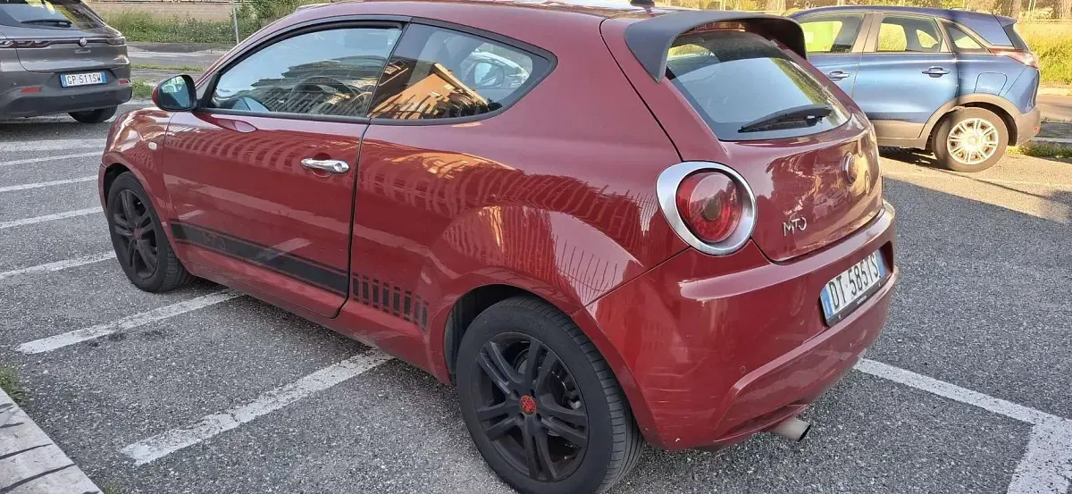 Usata Alfa Romeo GT Junior 79 CV (58 kW) 2009 Berlina