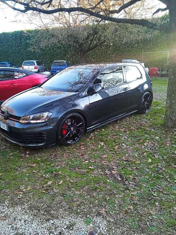 Usata VW Golf VII GTI 320 CV (235 kW) 2014 Grigio Berlina