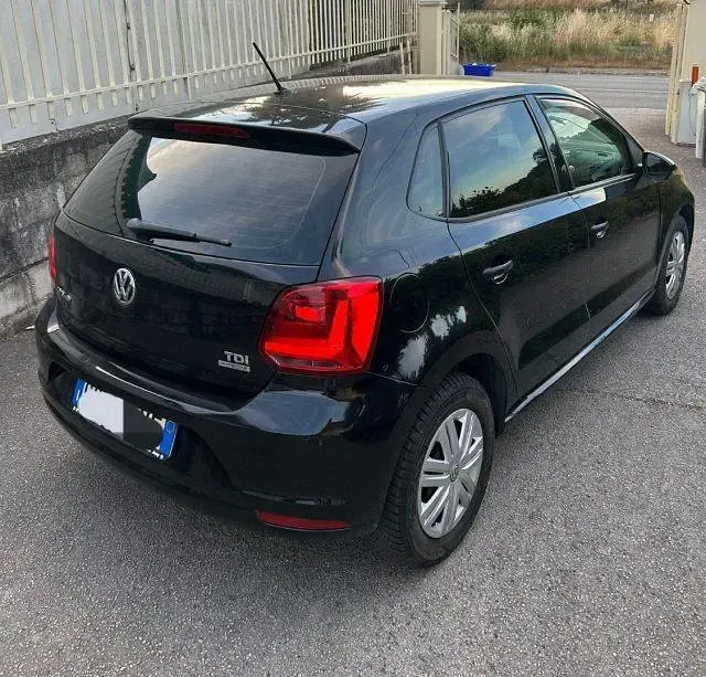 Usata VW Polo Comfortline 74 CV (54 kW) 2015 Nero Berlina